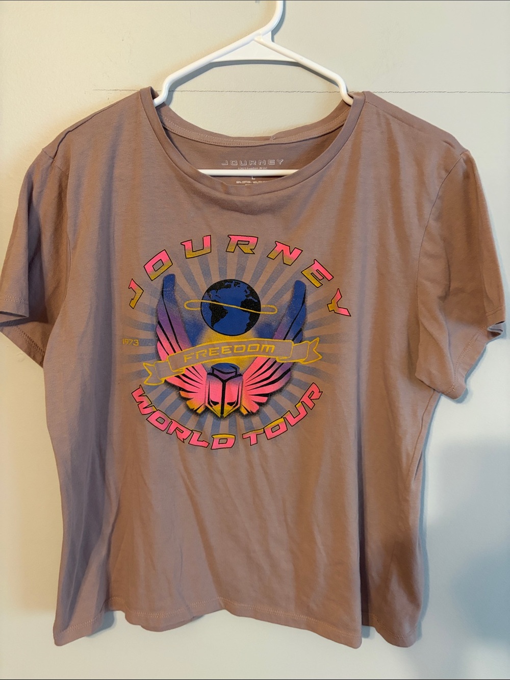 Journey 'Freedom' Graphic Tee - Mauve/dusty rose 1973 tour. Large. Cotton/poly